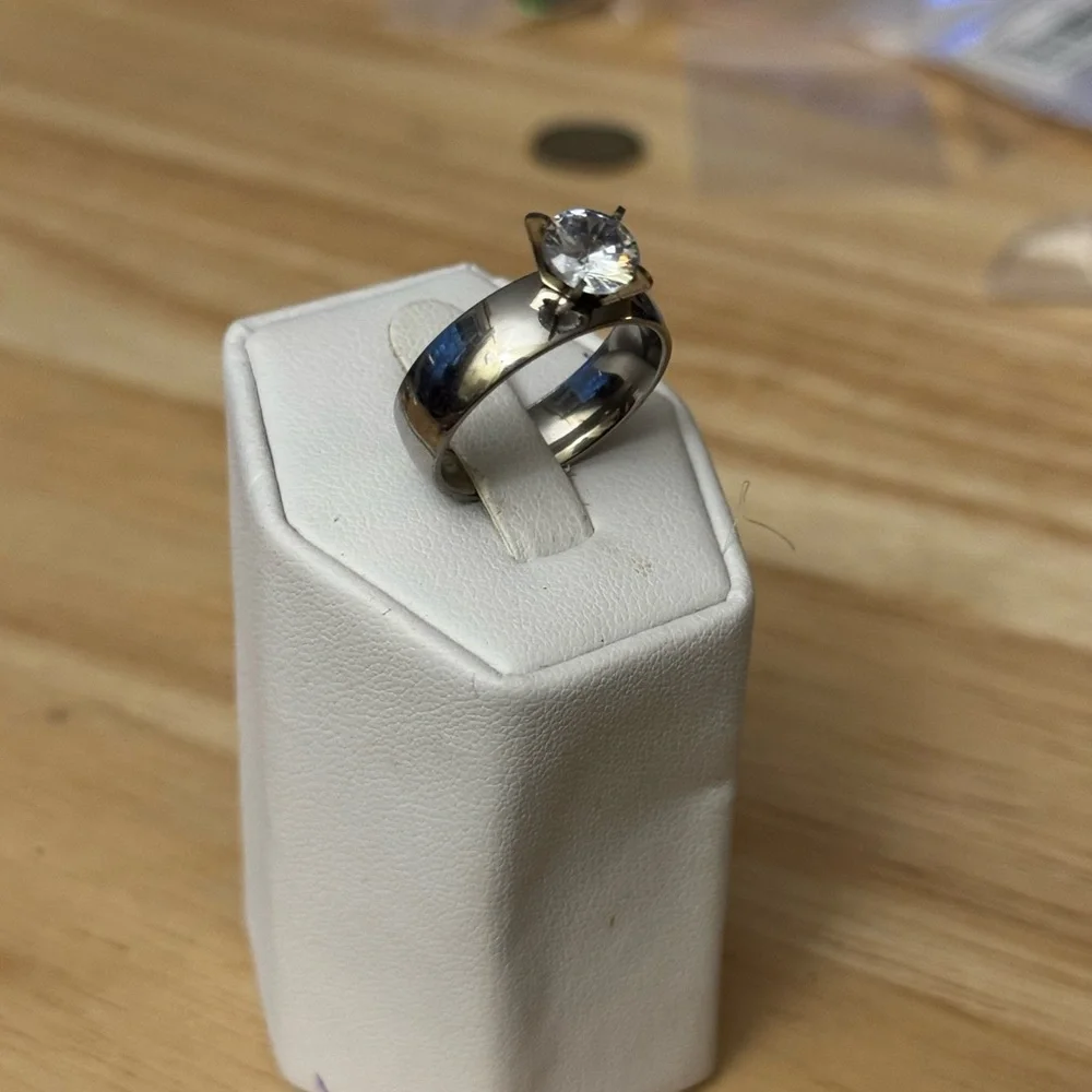Gulmal wedding ring - Picture 5 of 10